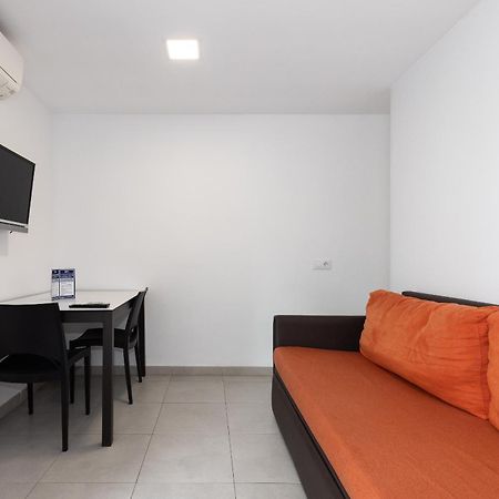 Rentalmar Aries Plus Salou Esterno foto