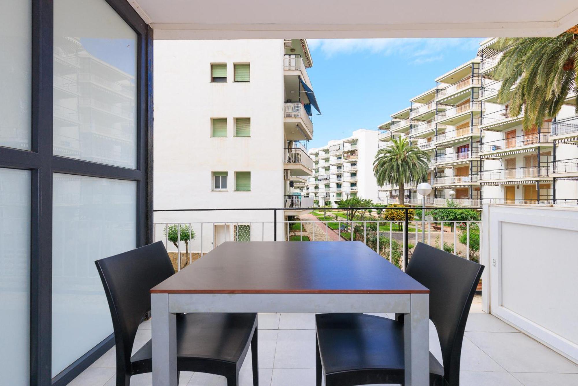Rentalmar Aries Plus Salou Esterno foto