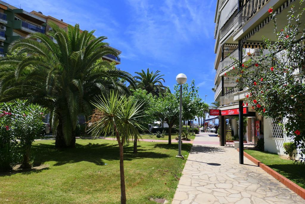 Rentalmar Aries Plus Salou Esterno foto