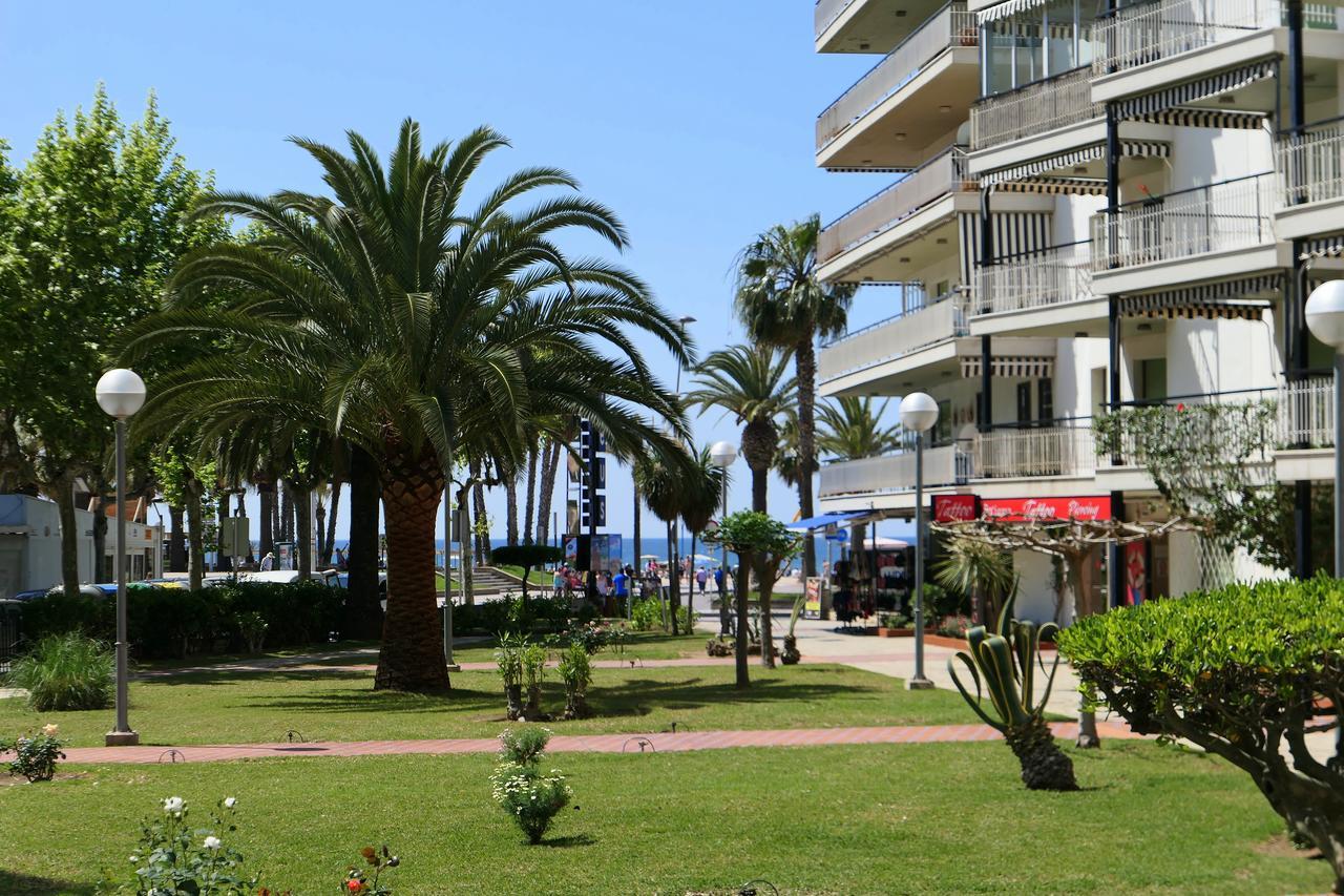 Rentalmar Aries Plus Salou Esterno foto